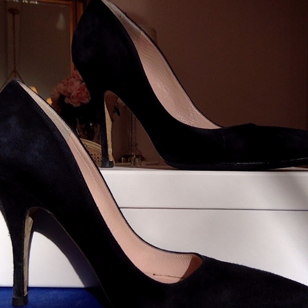 Kate Spade Navy Suede Pump